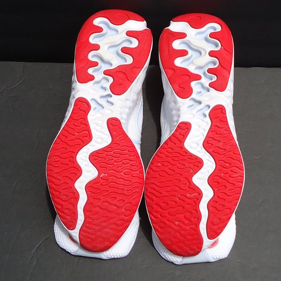 SIZE 9.5. NIKE Renew Run 'Graffiti Print' sneaker shoes. - Picture 9 of 16